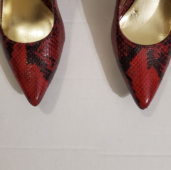 🔥SALE🔥Rampage Red Nicki Embossed Snake Skin Pumps 8 - Picture 6 of 12